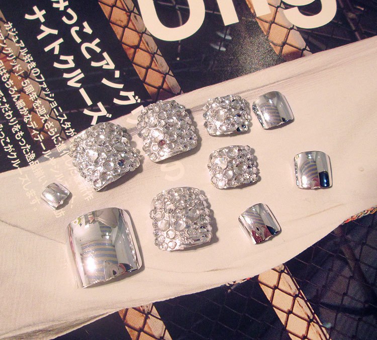 24 pcs summer Beauty Chic Toe Nails Metallic silver For Foot Nail High Quality with rhinestone Foot False Nail