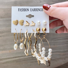 Load image into Gallery viewer, Fashion Gold Hoop Earrings Set Women Pearl Hoop Earrings Oversize Metal Circle Punk Earring 2020 Female Fashion Jewelry
