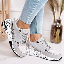 Load image into Gallery viewer, Spring Lace-Up Platform Sports Shoes for Women Breathable Ladies Sneakers Leopard Print Faux Fur Sneakers Women&#39;s Casual Shoes
