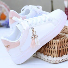 Load image into Gallery viewer, Mesh white shoes ladies fashion breathable shoes students Korean casual shoes sports shoes flat shoes womens shoes
